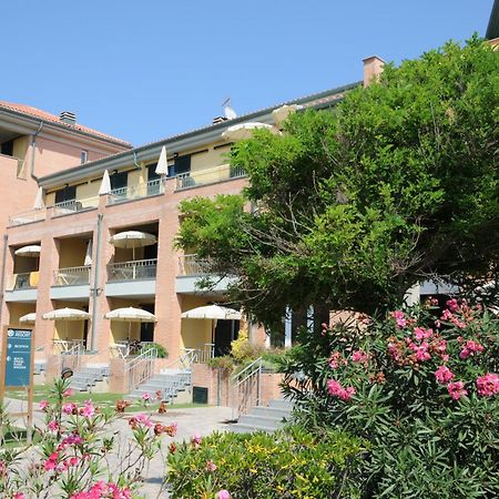 Continental Resort 티레니아 외부 사진