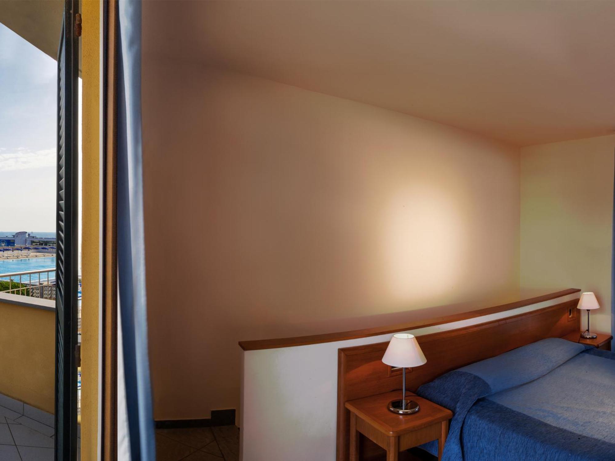 Continental Resort 티레니아 외부 사진