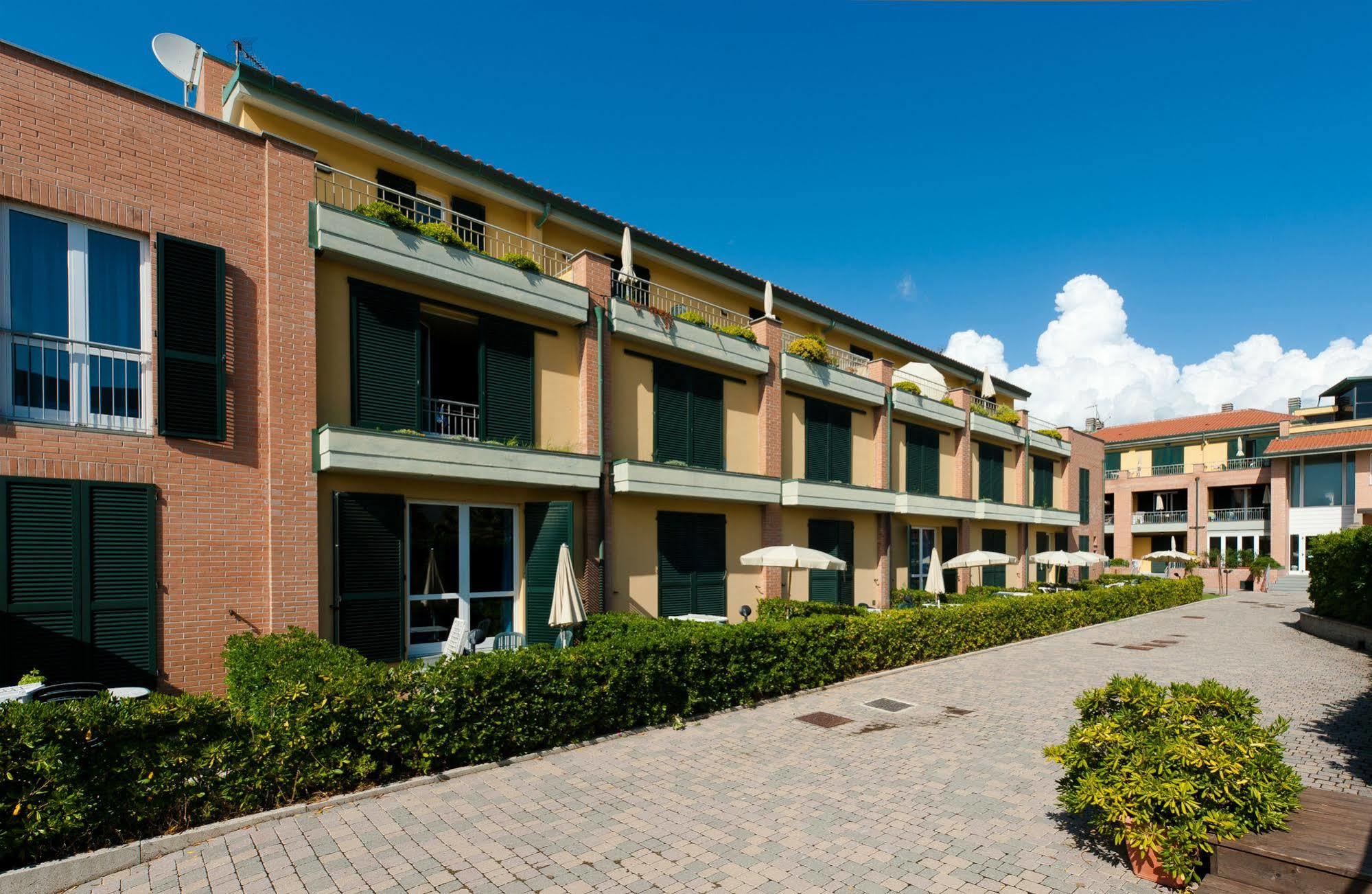 Continental Resort 티레니아 외부 사진